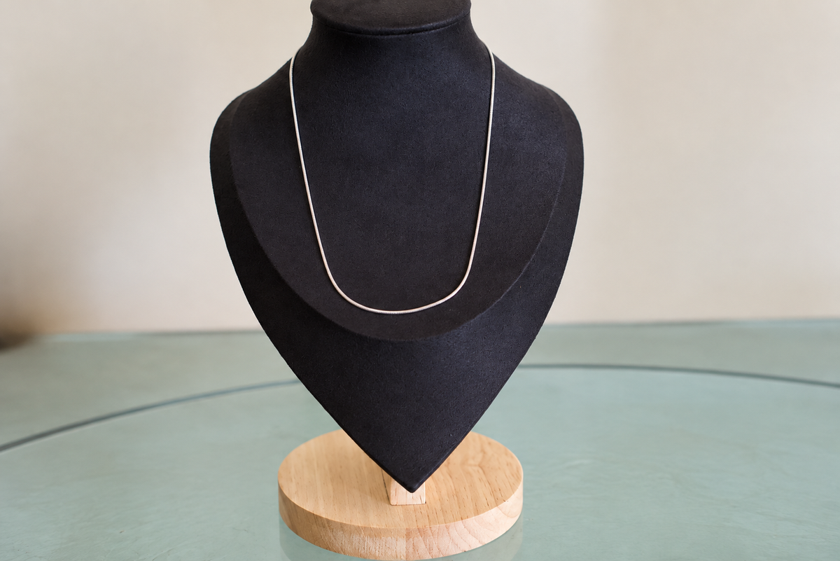Minimalist Chain Necklace